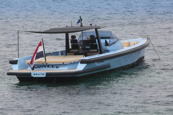 Yacht-charter- Wally 45 tender