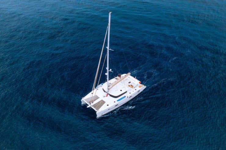 location-catamaran-s-y-galathea-65