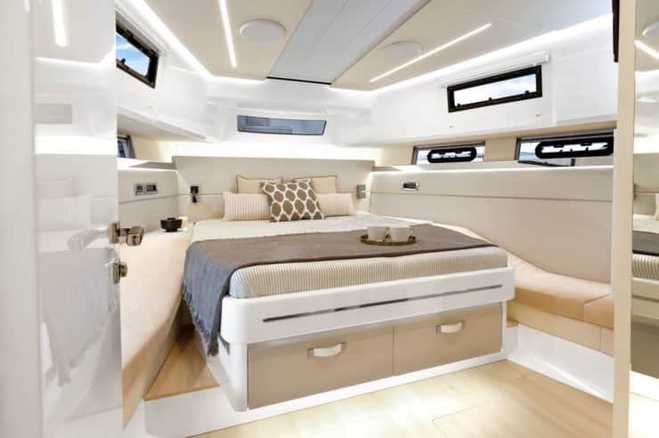 day-charter-yacht-rental-m-y-fjord52
