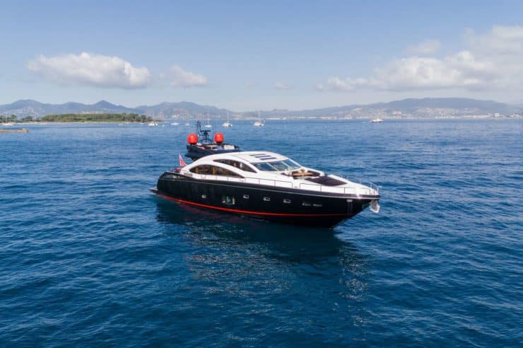 Yacht-charter-PALUMBA-SUNSEEKER-PREDATOR-84_23