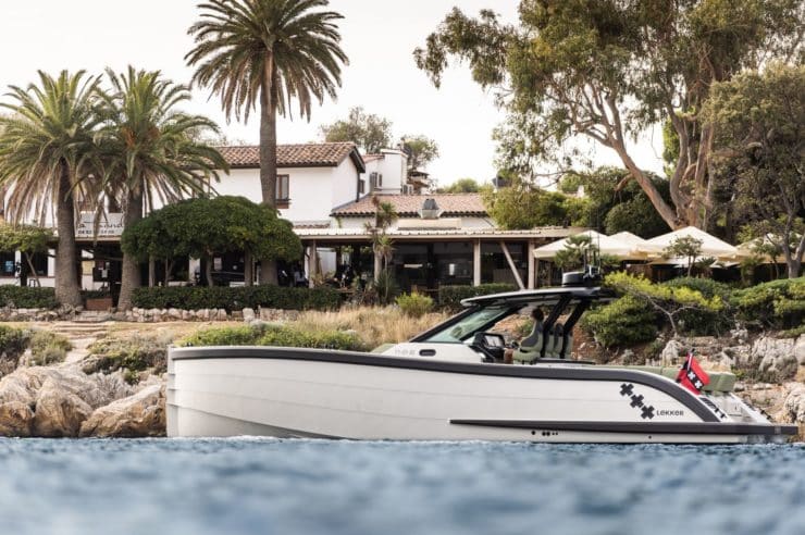 location-yacht-journee-m-y-lekker-44