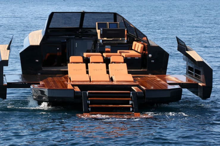 Day-charter-rental-m-y-evo-43