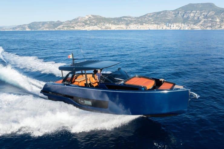 day-charter-rental-m-y-cranchi-46