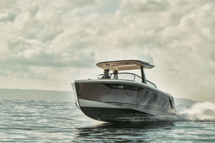 location-journee-yacht-m-y-x-power-33c