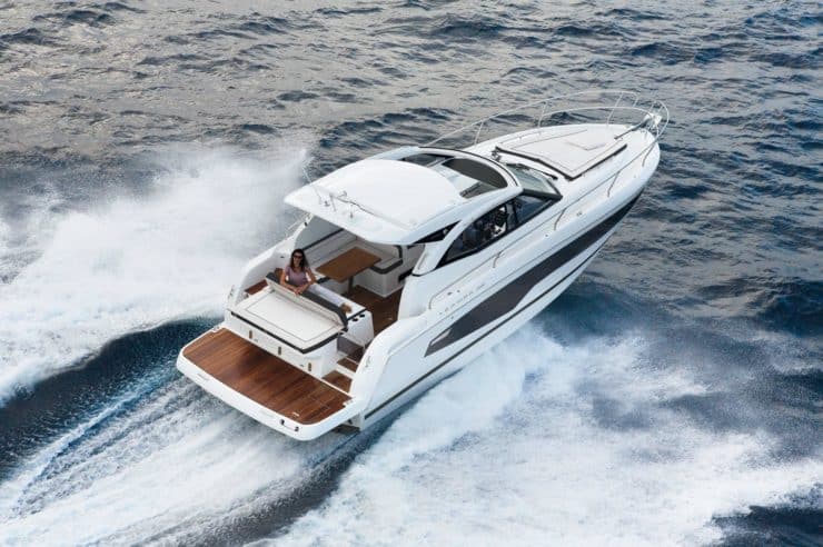 day-charter-yacht-rental-m-y-leader-36