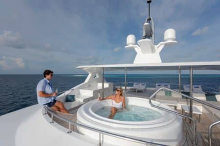 location-yacht-charter-MY-searex