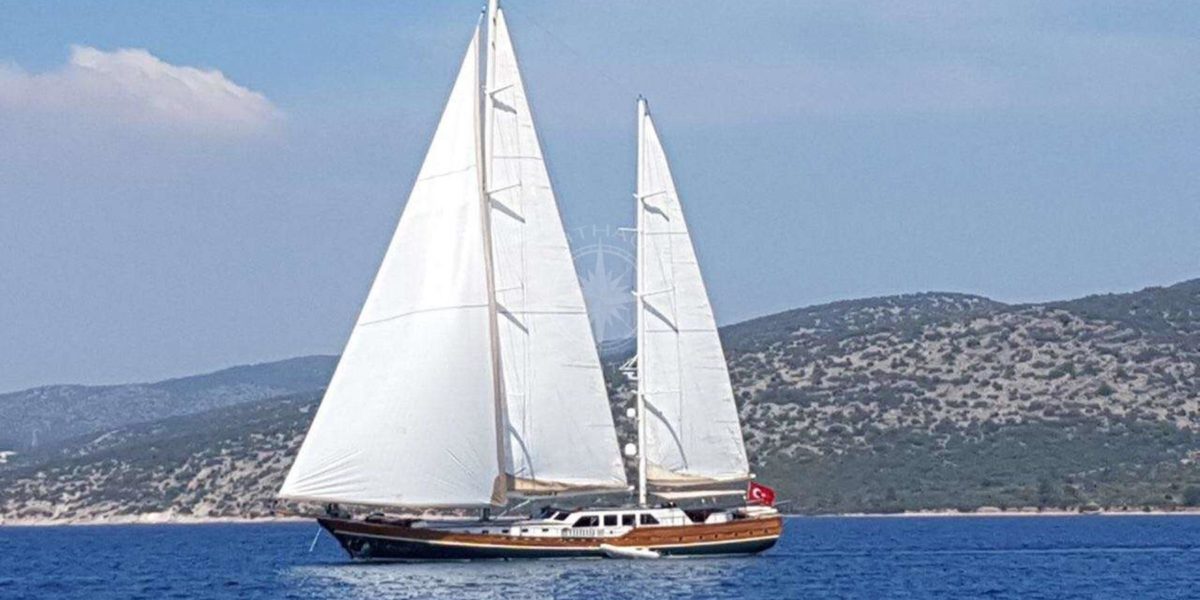 location-yacht-charter-SY-carpe-diem-V-1