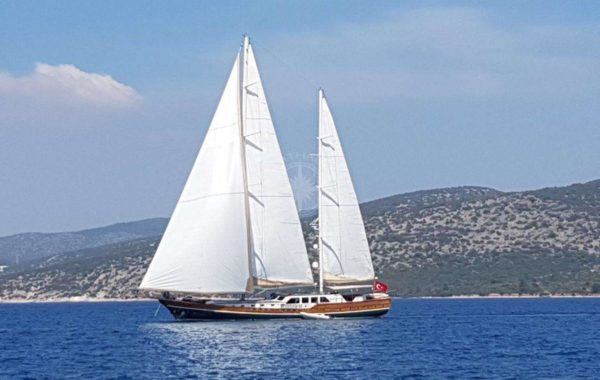 Location voilier Nice | Arthaud Yachting Location voilier Nice | Arthaud Yachting