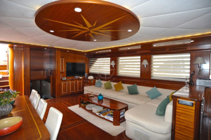 location-yacht-charter-SY-carpe-diem-V-1