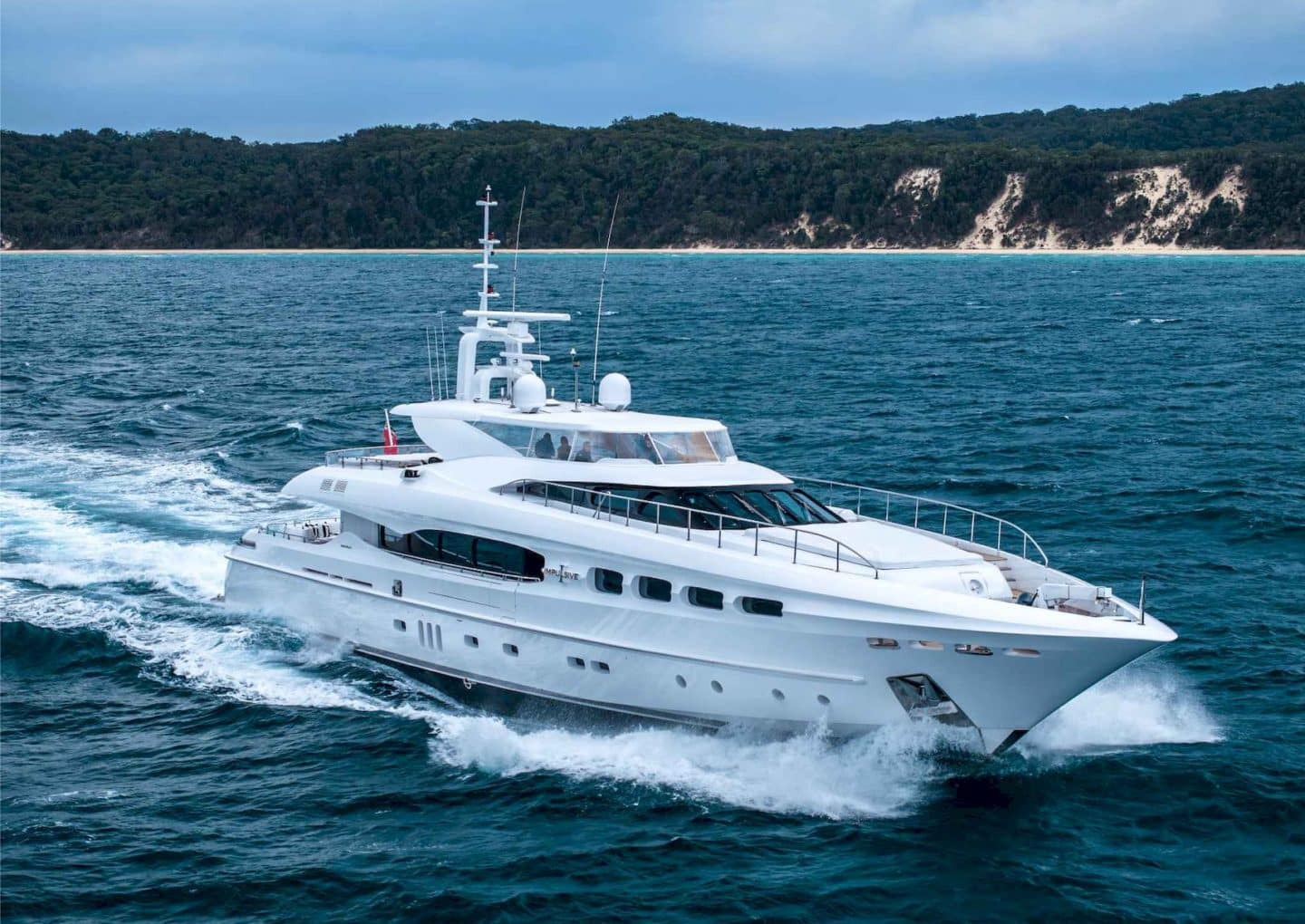 M/Y IMPULSIVE ( EX INFINITY PACIFIC ) | Arthaud Yachting yacht-charter-m-y-impulsive