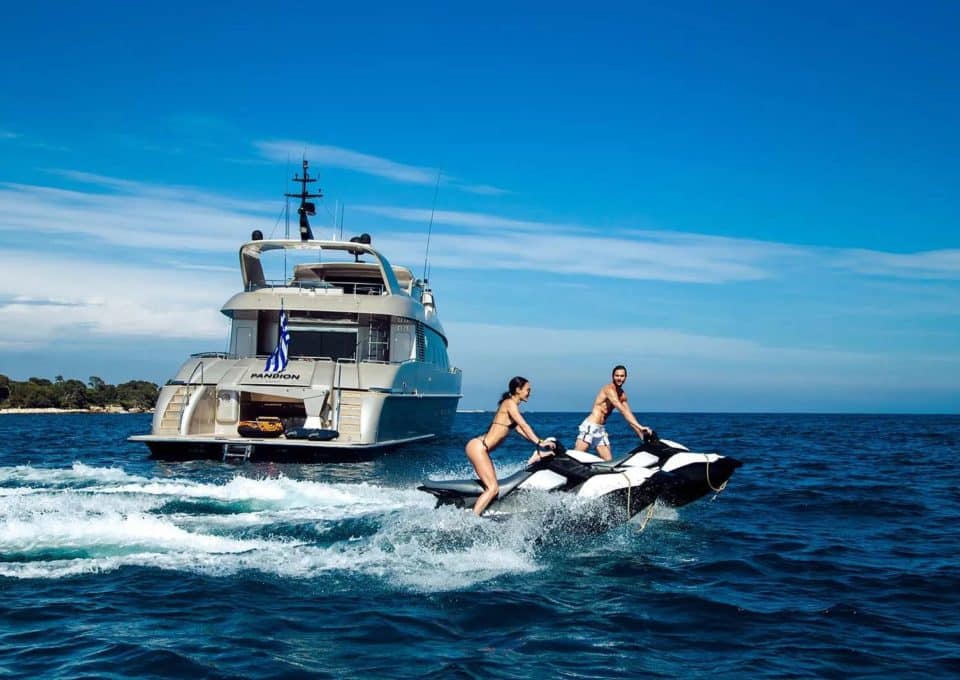 yacht-charter-m-y-pandion