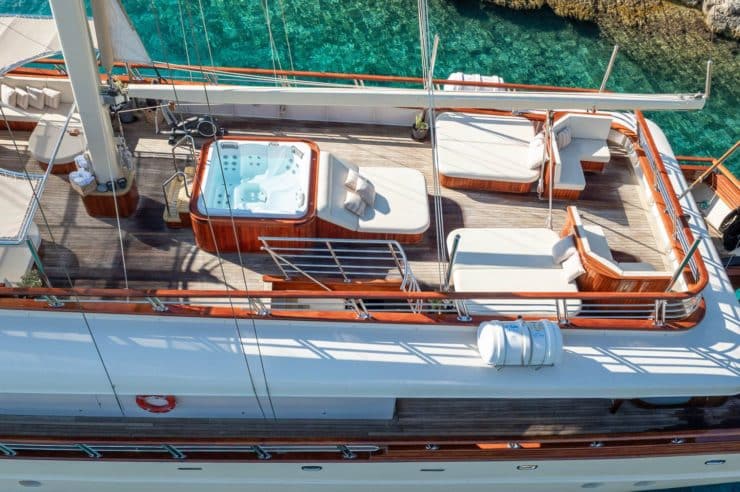 yacht-charter-m-y-son-de-mar
