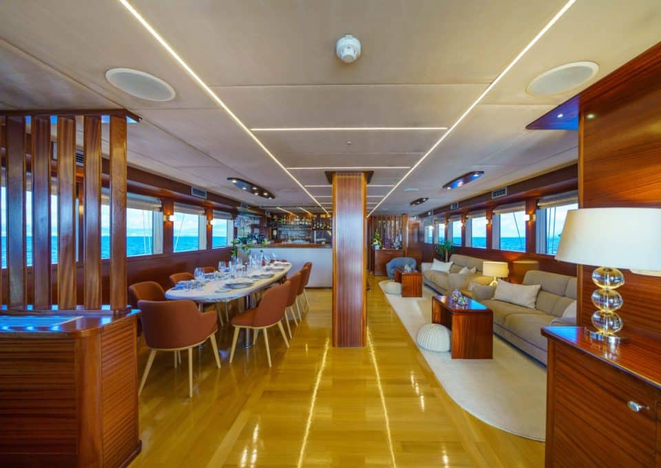 yacht-charter-m-y-son-de-mar