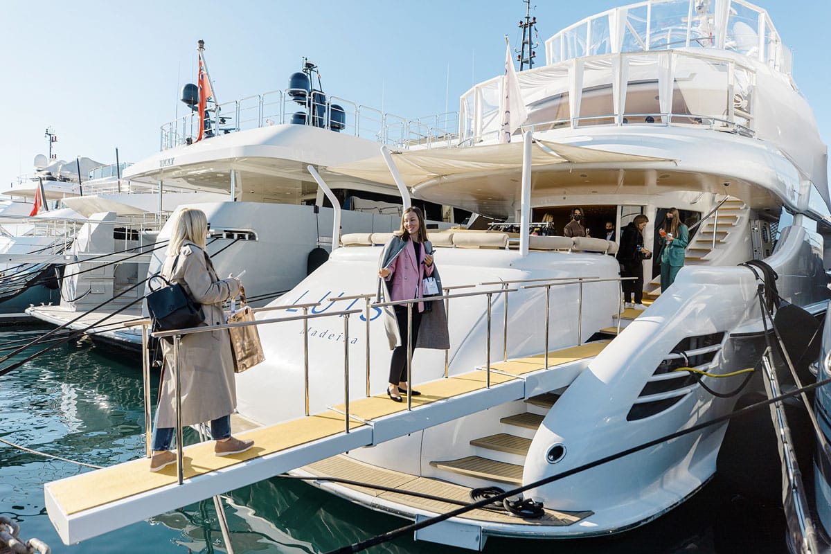 Location d'un yacht pour l'IPEM Market de Cannes