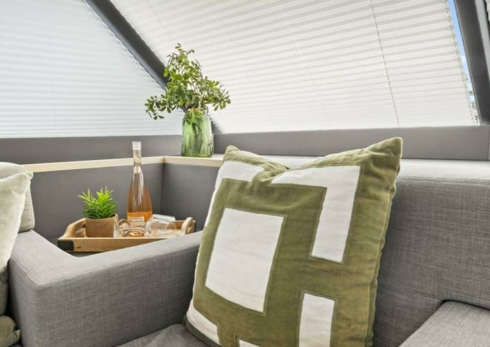 location-journée-navire-m-y-fountaine-pajot-44