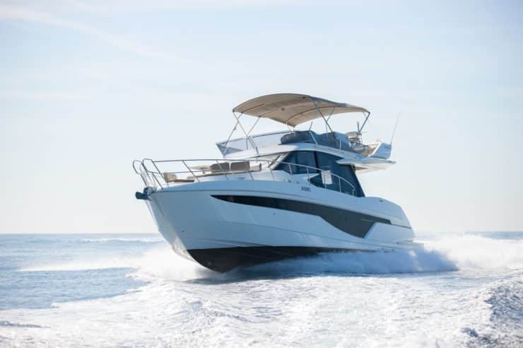 location-journee-yacht-m-y-galeon-46-fly