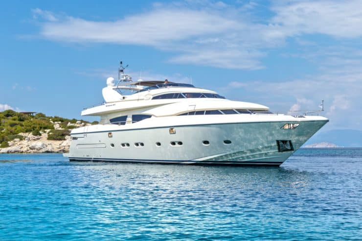 location-yacht-charter-MY-divine