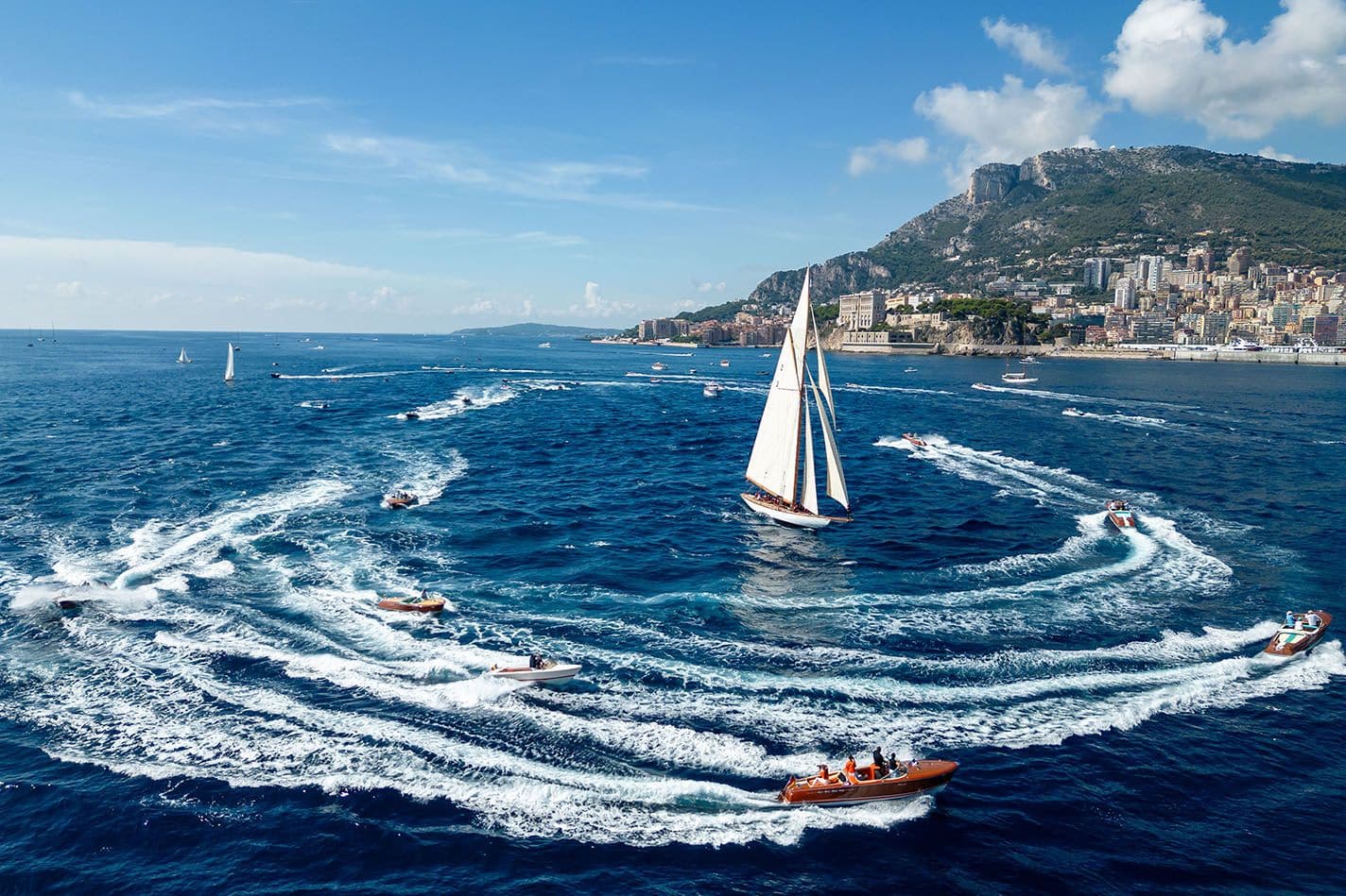 suivi-des-regates-mediterraneennes-vivez-laction-en-direct-avec-arthaud-yachting