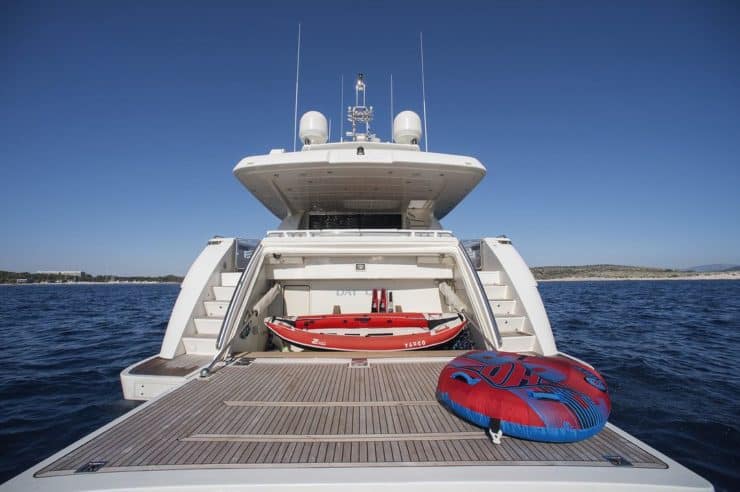 yacht-charter-m-y-day-off