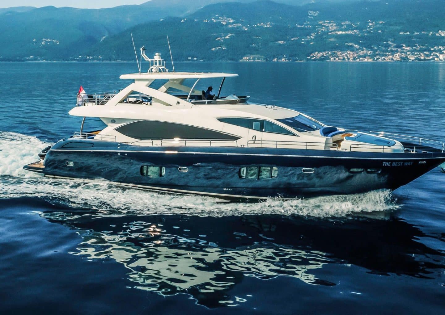 yacht-charter-m-y-the-best-way