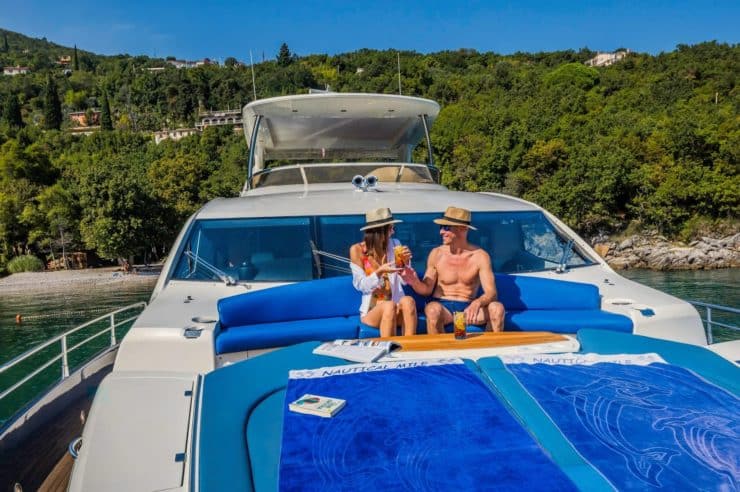 yacht-charter-m-y-the-best-way
