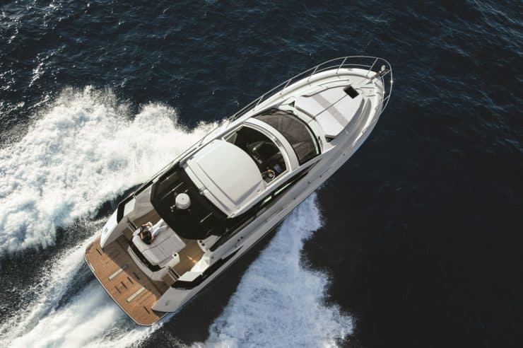 location-journee-yacht-m-y-Beneteau_GT_46