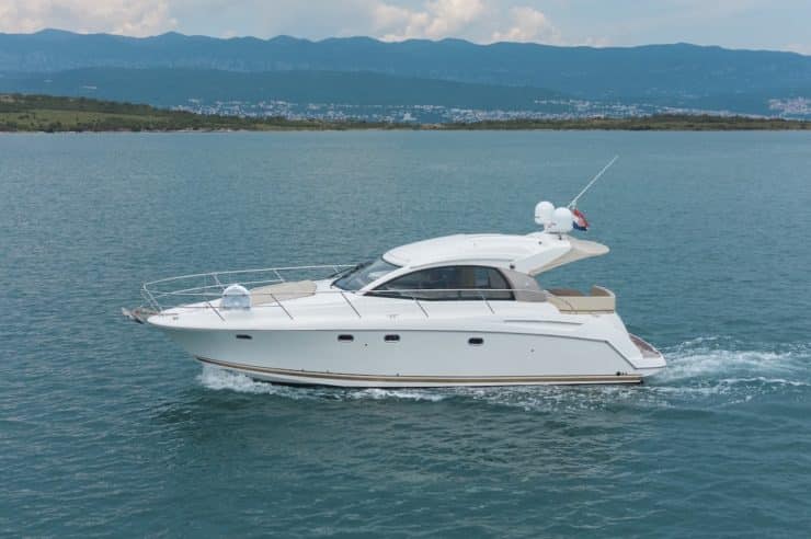 location-journée-yacht-m-y-Prestige_38S