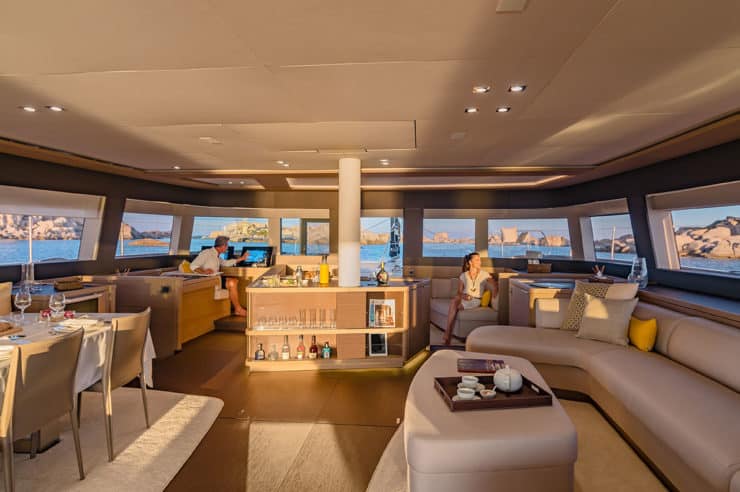 location-catamaran-yacht-charter-MY-adriatic-dragon