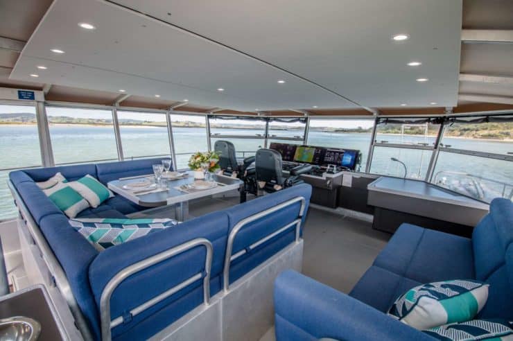 location-yacht-charter-MY-grey-wolf