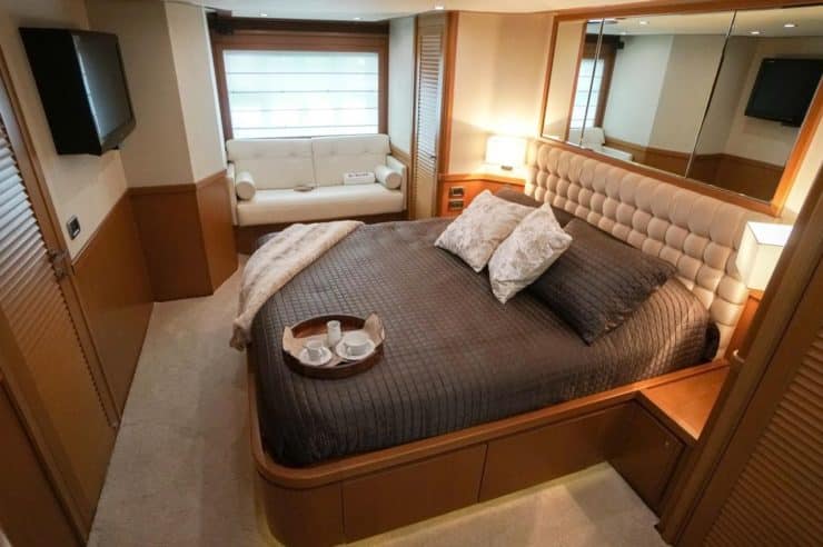 location-yacht-charter-MY-nomada