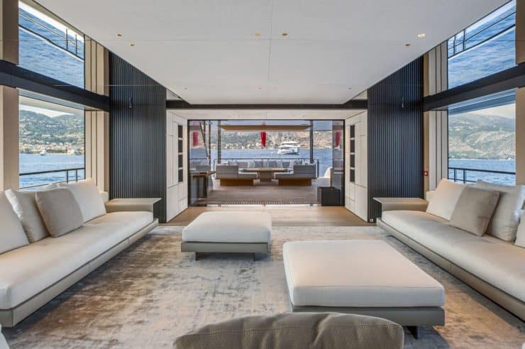 location-yacht-m-y-extra-time