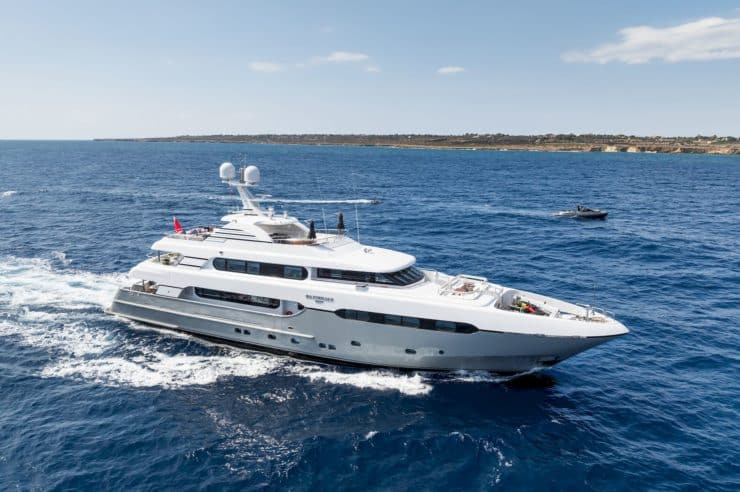 location-yacht-m-y-maximilian-mmiv