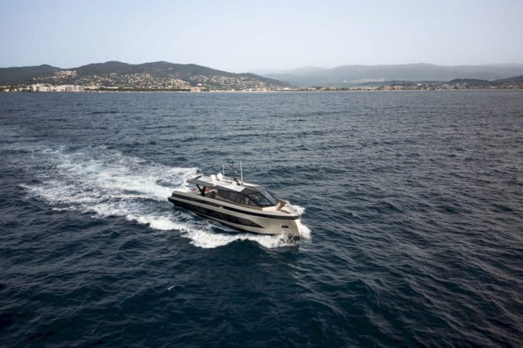 location-yacht-m-y-moonraker