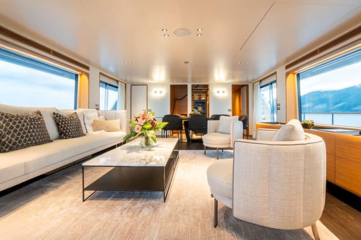 yacht-charter-rental-m-y-rare-gem