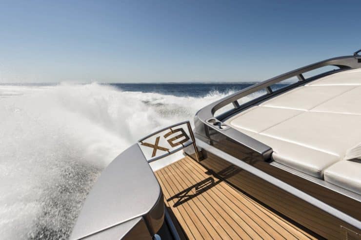location-yacht-m-y-saints