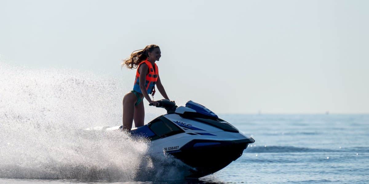 les-activites-nautiques-a-ne-pas-manquer-lors-de-votre-sejour-en-yacht