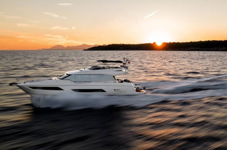 Yacht-charterAPOLLONIA-PRESTIGE-680-1