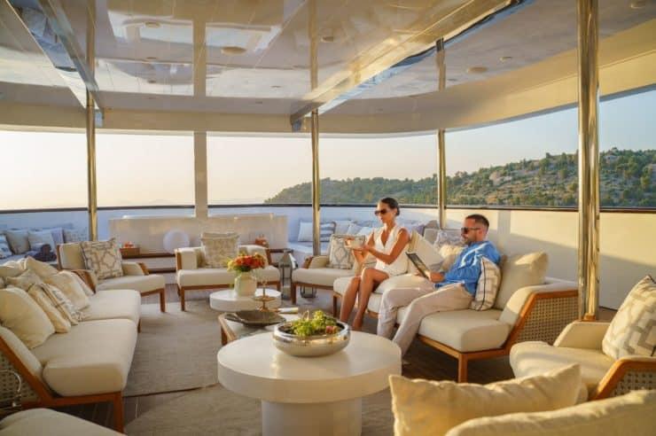 yacht-charter-rental-m-y-agape_rose