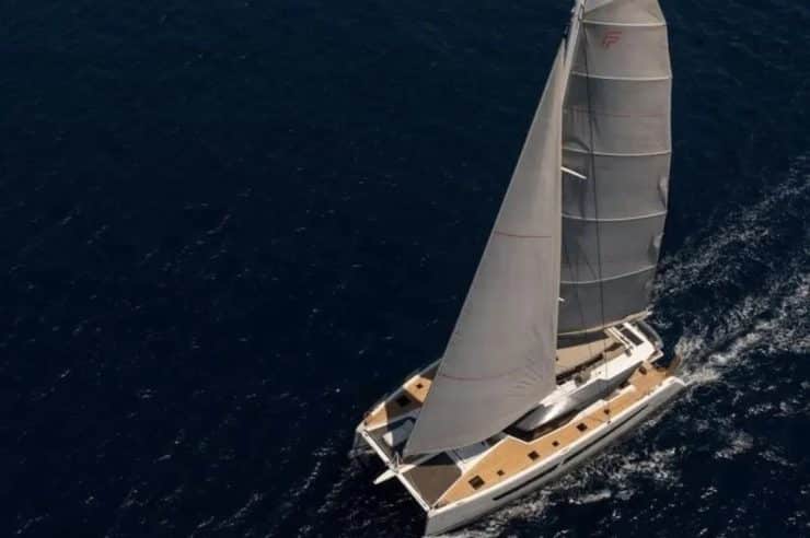 catamaran-charter-s-y-aether