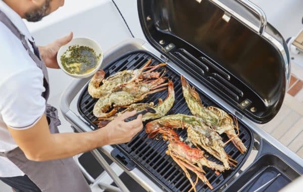 Catamaran charter for a cruise in the Mediterranean Sea | Arthaud Yachting Location d’un catamaran pour une croisière en Méditerranée