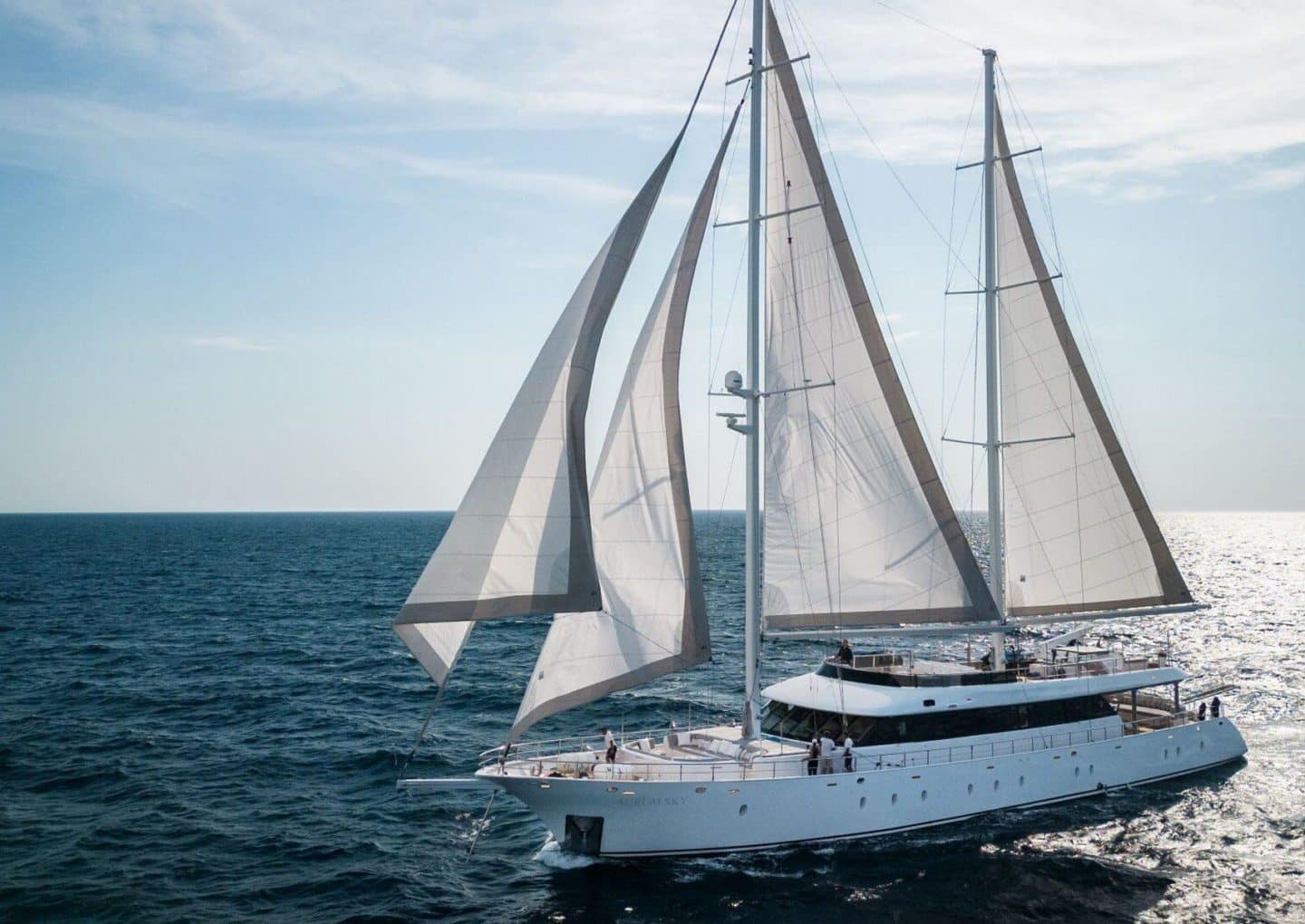 yacht-charter-m-s-aurum-sky