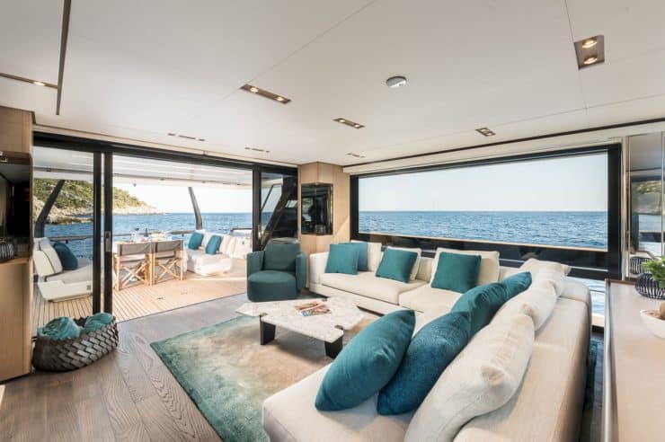 yacht-charter-m-y-nailu