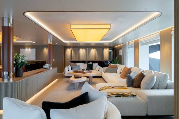 yacht-charter-m-y-seawolf
