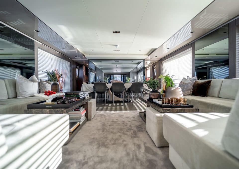 yacht-charter-m-y-the-palm