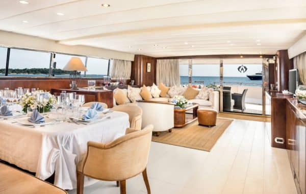 Location yacht MY Antisan | Charter sur la Côte d'Azur