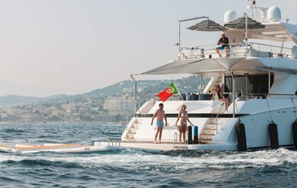 Location charter M/Y MILLESIME | Location d'un yacht sur la Côte d'Azur