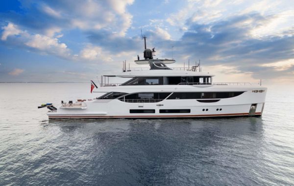 Yachts de luxe à vendre | Arthaud Yachting