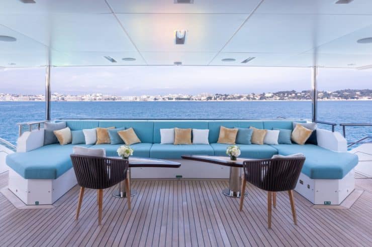 Yacht-charter-M-Y-CHARADE