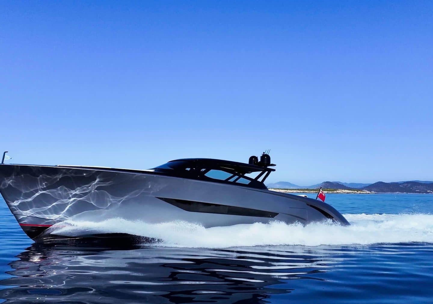 M/Y CHICA BRAVA | Arthaud Yachting Yacht-charter-M-Y-CHICA-BRAVA