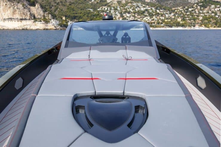 yacht-charter-m-y-fast-one-lamborghini